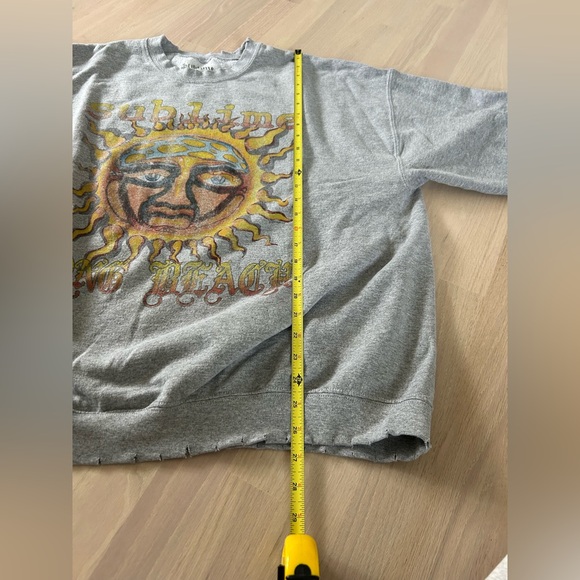 Urban Outfitters sublime crewneck grey size s/m - Picture 4 of 4